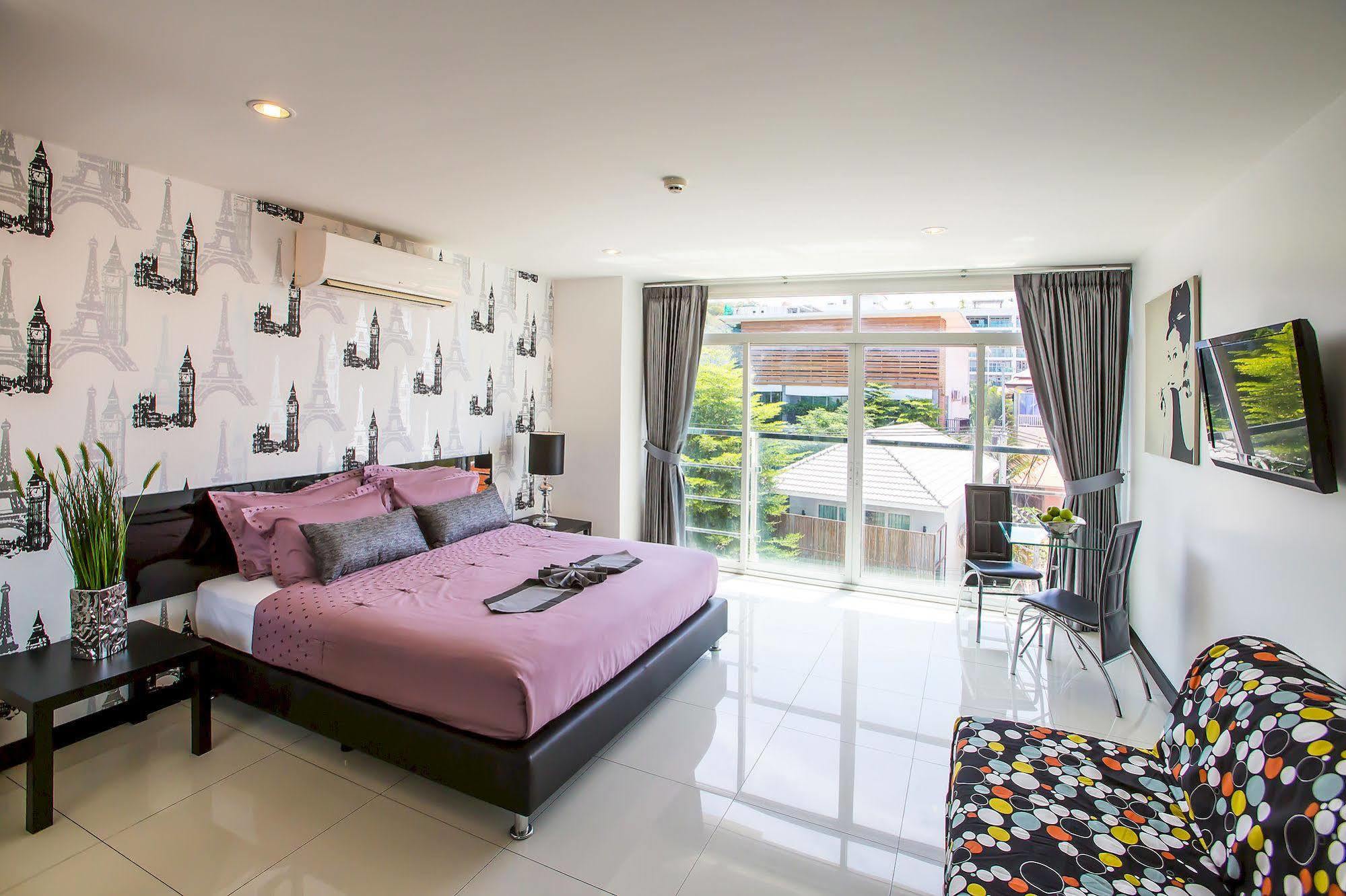South Beach Pattaya Джомтиен Бийч Екстериор снимка