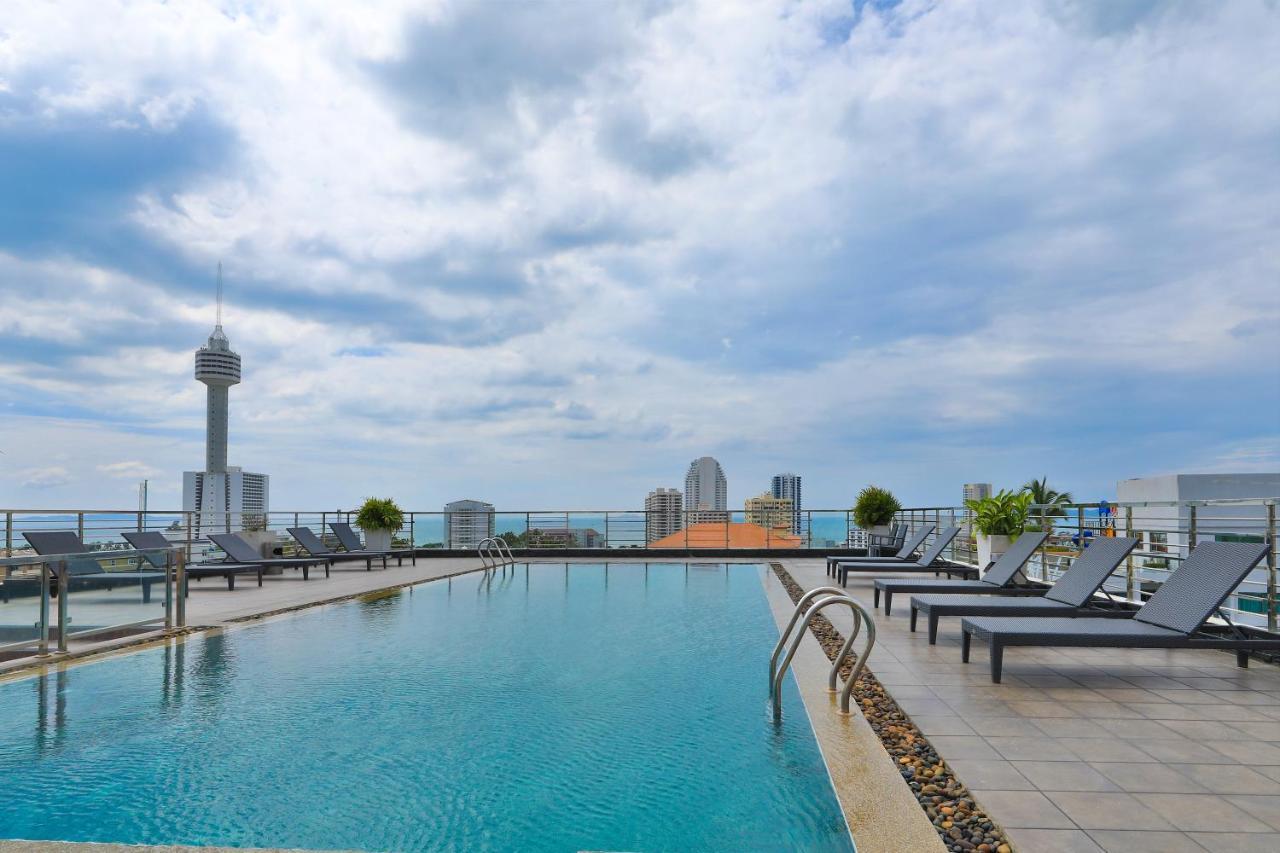 South Beach Pattaya Джомтиен Бийч Екстериор снимка
